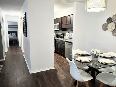 Cozy  2bdr. Condo in Central Raleigh