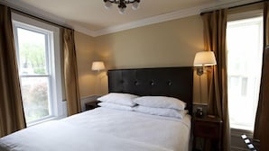 Unclassified image, 3 of 3, button - Dickson Street Inn (Fayetteville)