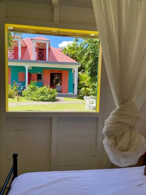 1 bedroom, internet, bed sheets