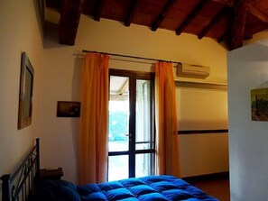 2 chambres, fer et planche Ă repasser, Wi-Fi, draps fournis