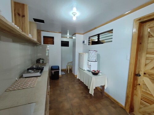 Log Homes Inspired Unit 2 w/ Wi-Fi and Cable