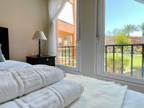 2 quartos, ferros/tábuas de passar roupa, berço de viagem, Wi-Fi