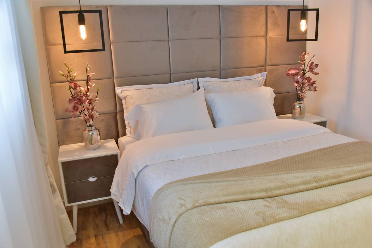 Superior Studio Suite | In-room safe, WiFi (free)