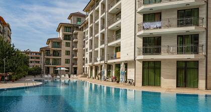 Amadeus Lux - Menada Apartments