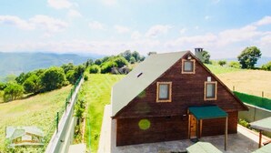 Aerial view - Canan Hanim Kosku (Altinova)