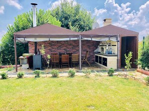 BBQ/picnic area - Canan Hanim Kosku (Altinova)