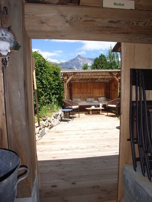 Terassi/patio