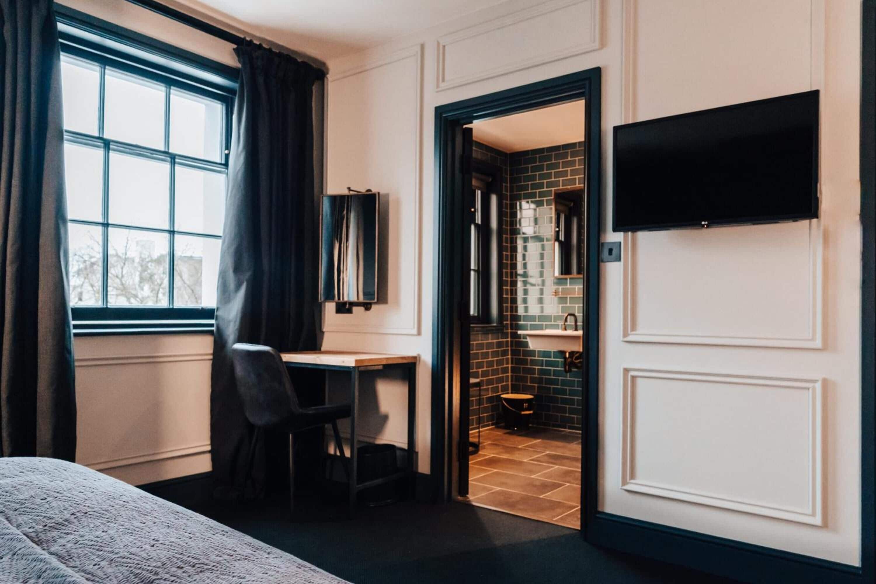 hypo-allergenic bedding, in-room safe, desk, iron/ironing board