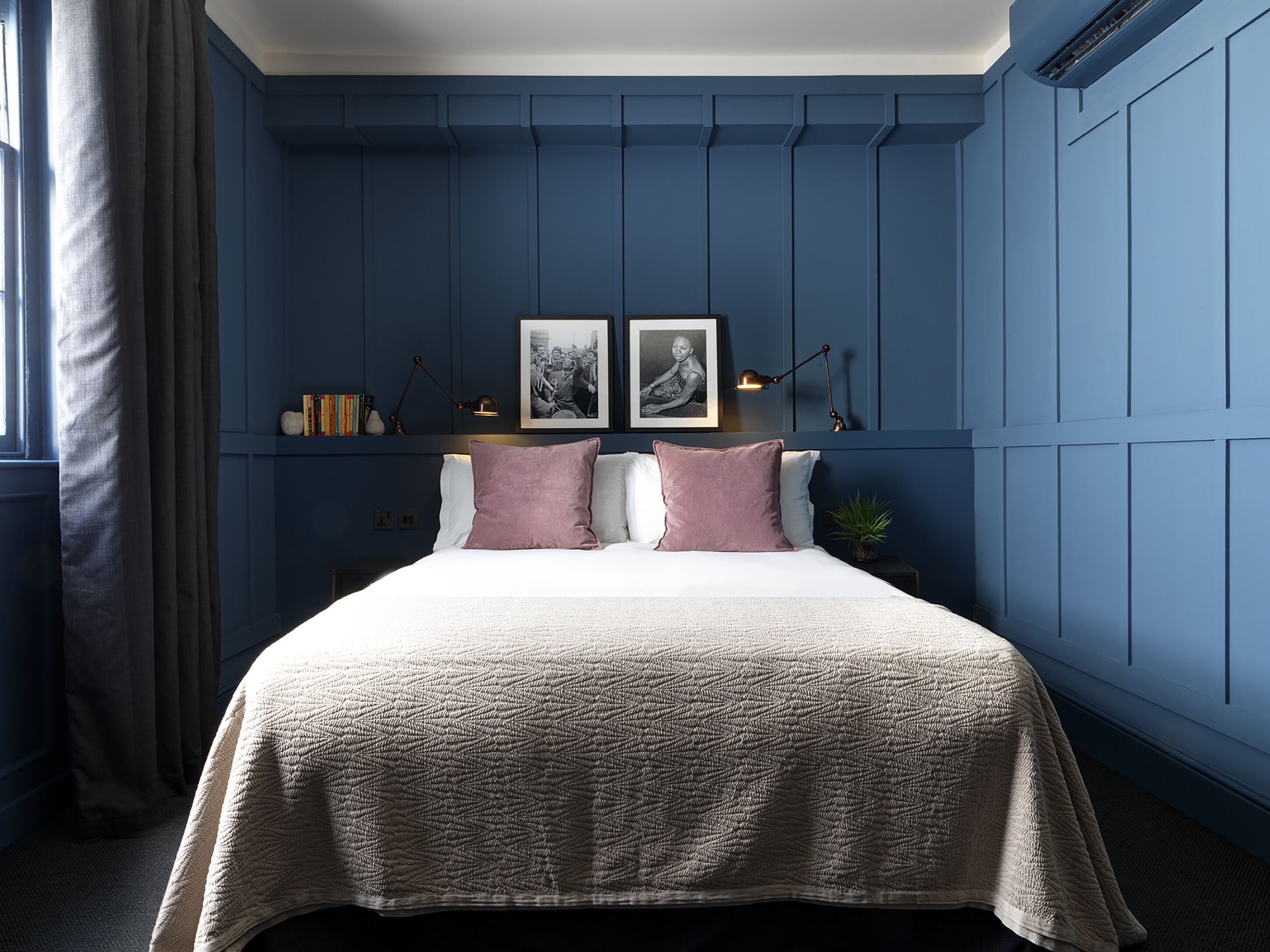 hypo-allergenic bedding, in-room safe, desk, iron/ironing board