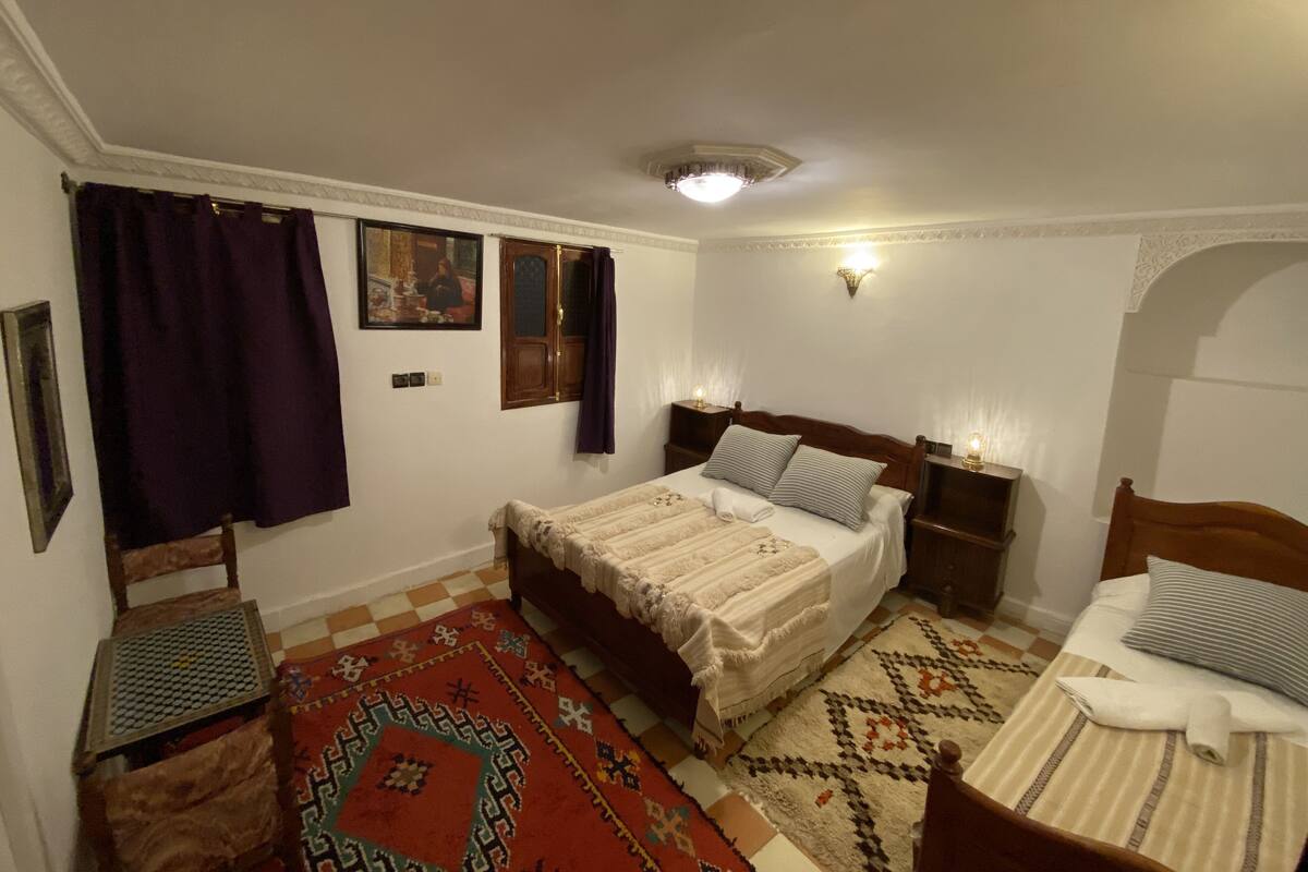Triple Room | Langsir/tirai gelap terus, katil bayi/kot (surcaj), Wi-fi percuma