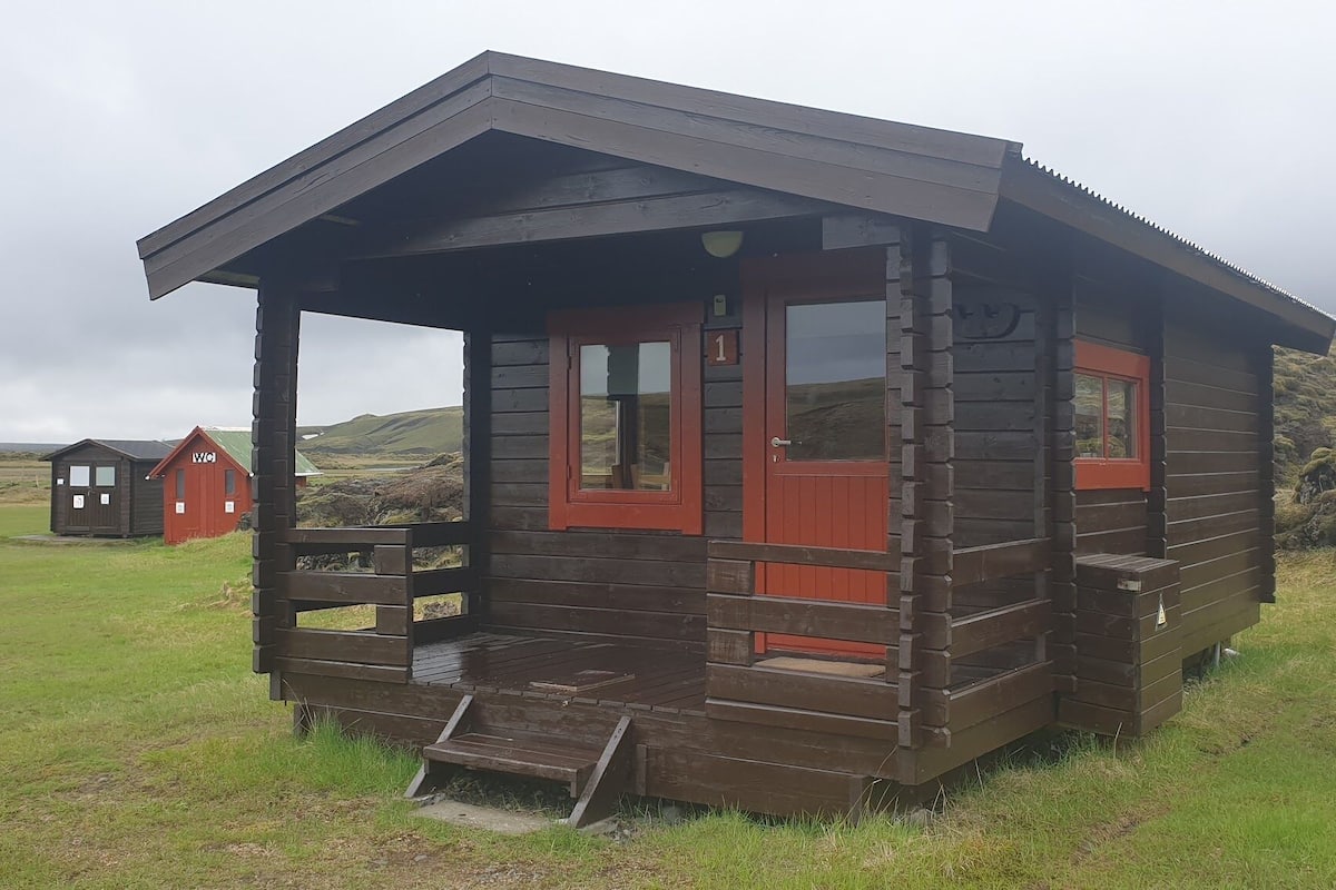 Cabin (Private WC, shared showers) | Terrace/patio