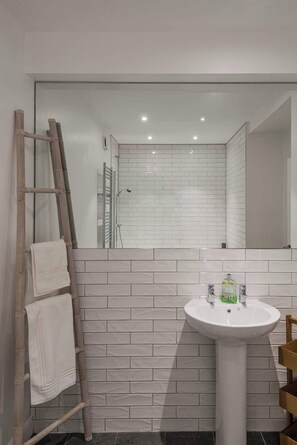 Dusche, Handtücher