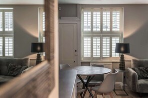 Dining - Nelson East: Central, modern 1 bed apartment (Ramsgate)
