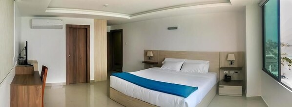 In-room safe, iron/ironing board, free WiFi, bed sheets