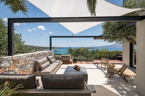 Villa, 3 Bedrooms, Sea View | Terrace/patio