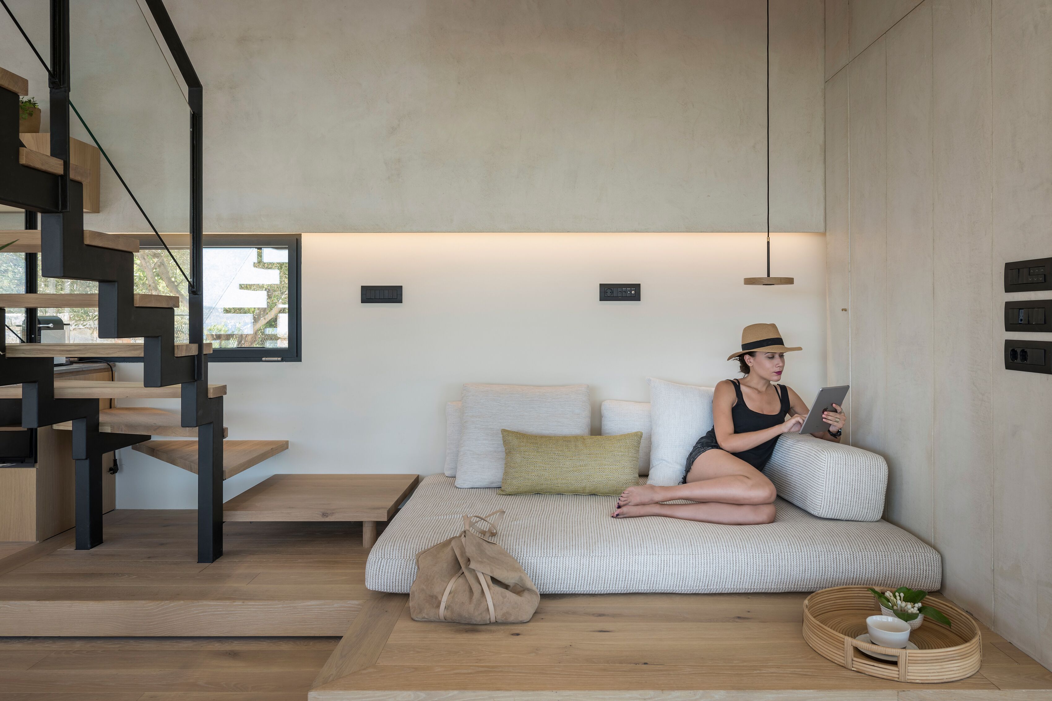 Villa, 3 Bedrooms, Sea View | Living room | Books