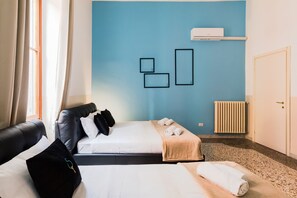 2 bedrooms, individually decorated, individually furnished, desk - A World Aparts - 55 Palermo (Rome)