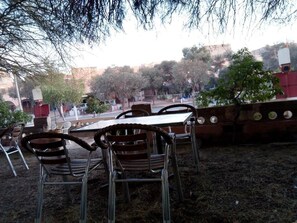 Free daily continental breakfast  - La Kasbah Chez Jebrane (Skoura)