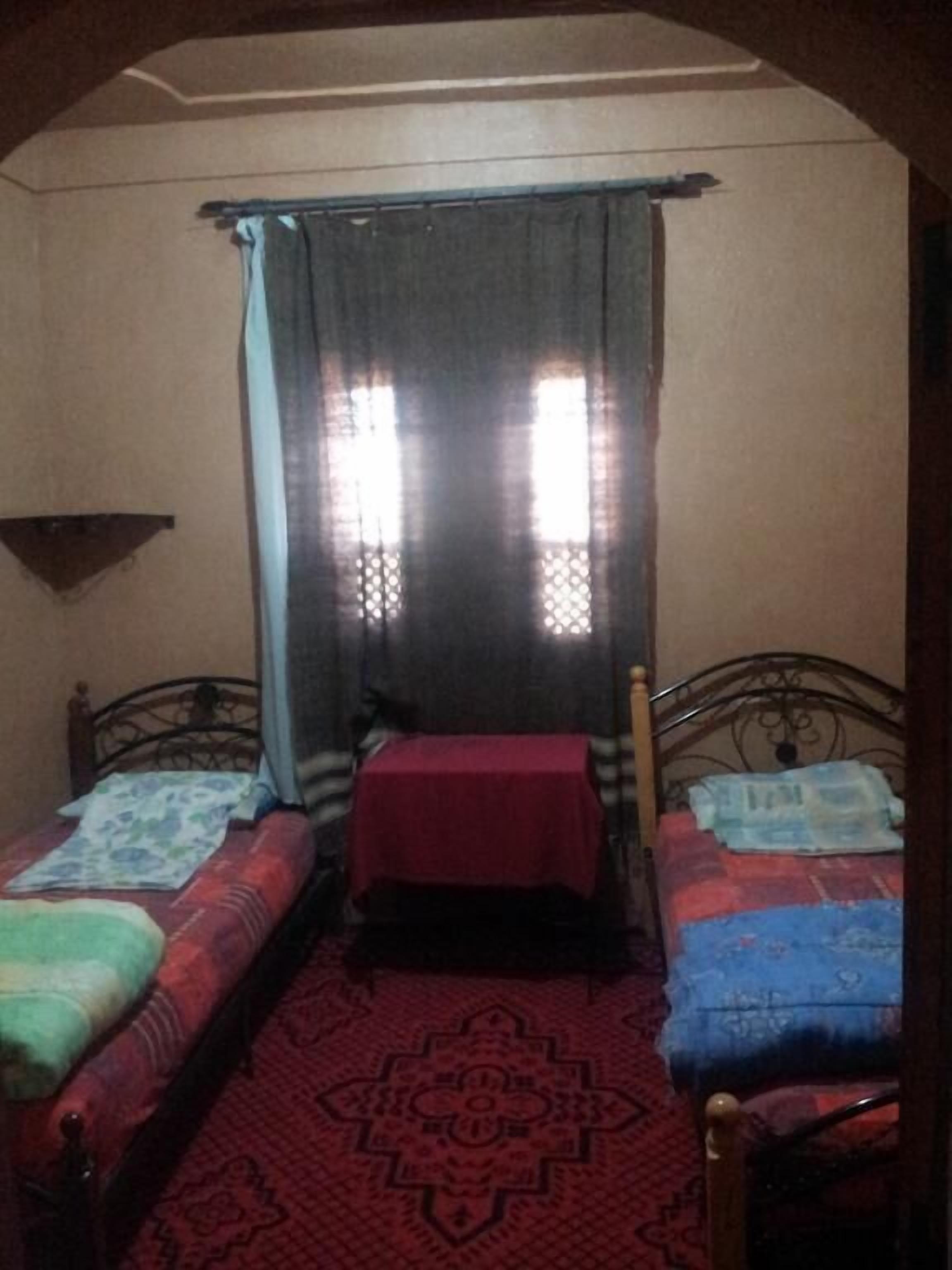 Twin Room | Iron/ironing board, free WiFi, bed sheets