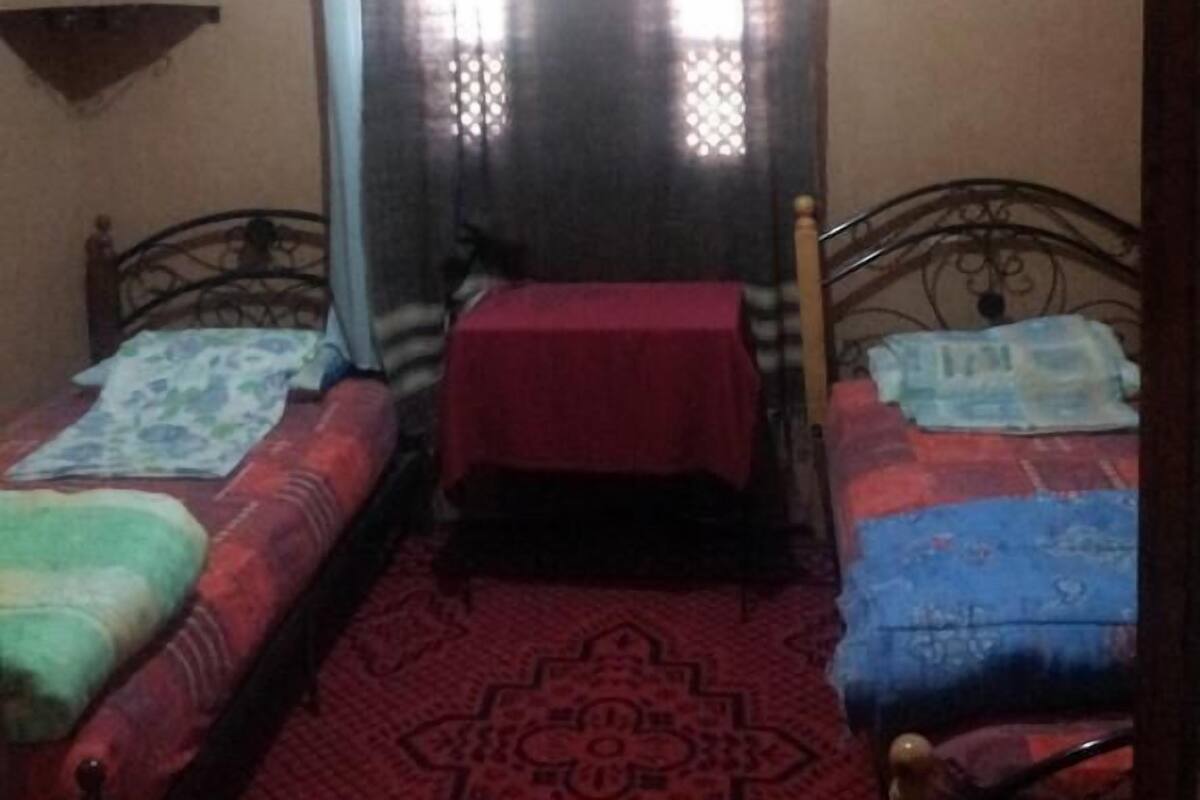 Twin Room | Iron/ironing board, free WiFi, bed sheets