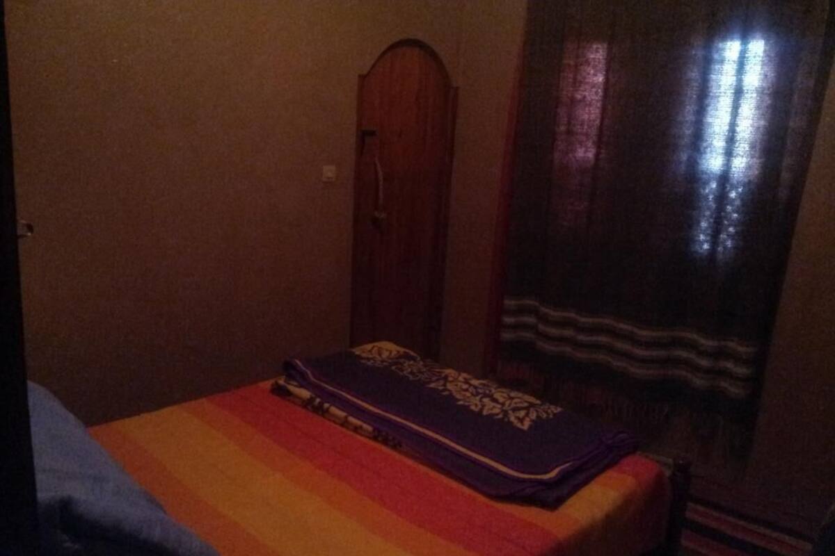 Deluxe Double Room | Iron/ironing board, free WiFi, bed sheets