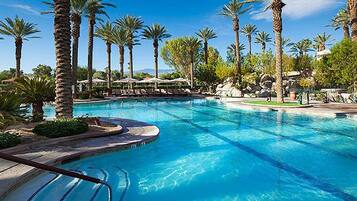 Udendørs pool, opvarmet pool