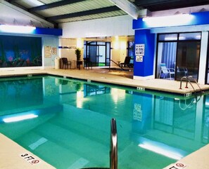 House | Kolam renang