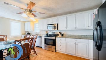 House | Private kitchen