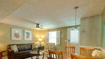 Condo (Windy Hill Villa 3 - Beach Charm) | Living room | Flat-screen TV