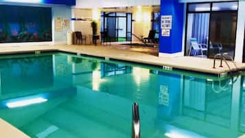 Condo (Windy Hill Villa 3 - Beach Charm) | Alberca