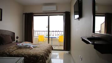 Double Room | Egyptian cotton sheets, premium bedding, down comforters