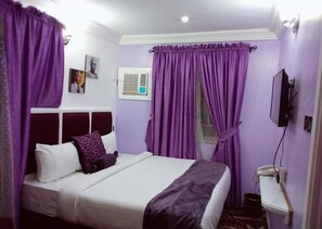 ห้องคลาสสิกดับเบิล | Wi-Fi ฟรี, ผ้าปูที่นอน