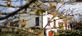 Uriges und gemütliches Cottage im Herzen von Doolin Village.