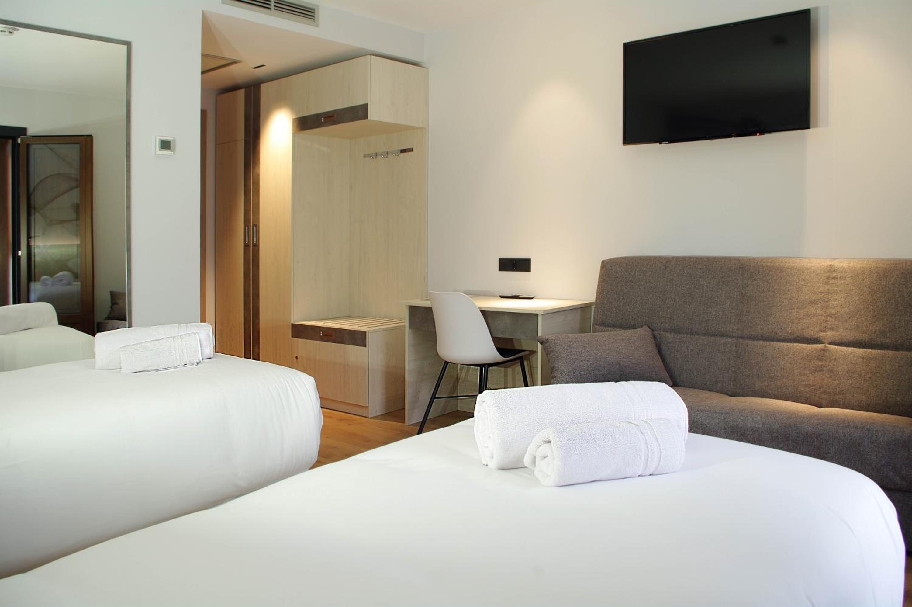 superior double or twin room (king) | premium bedding, in-room safe, individually decorated, desk