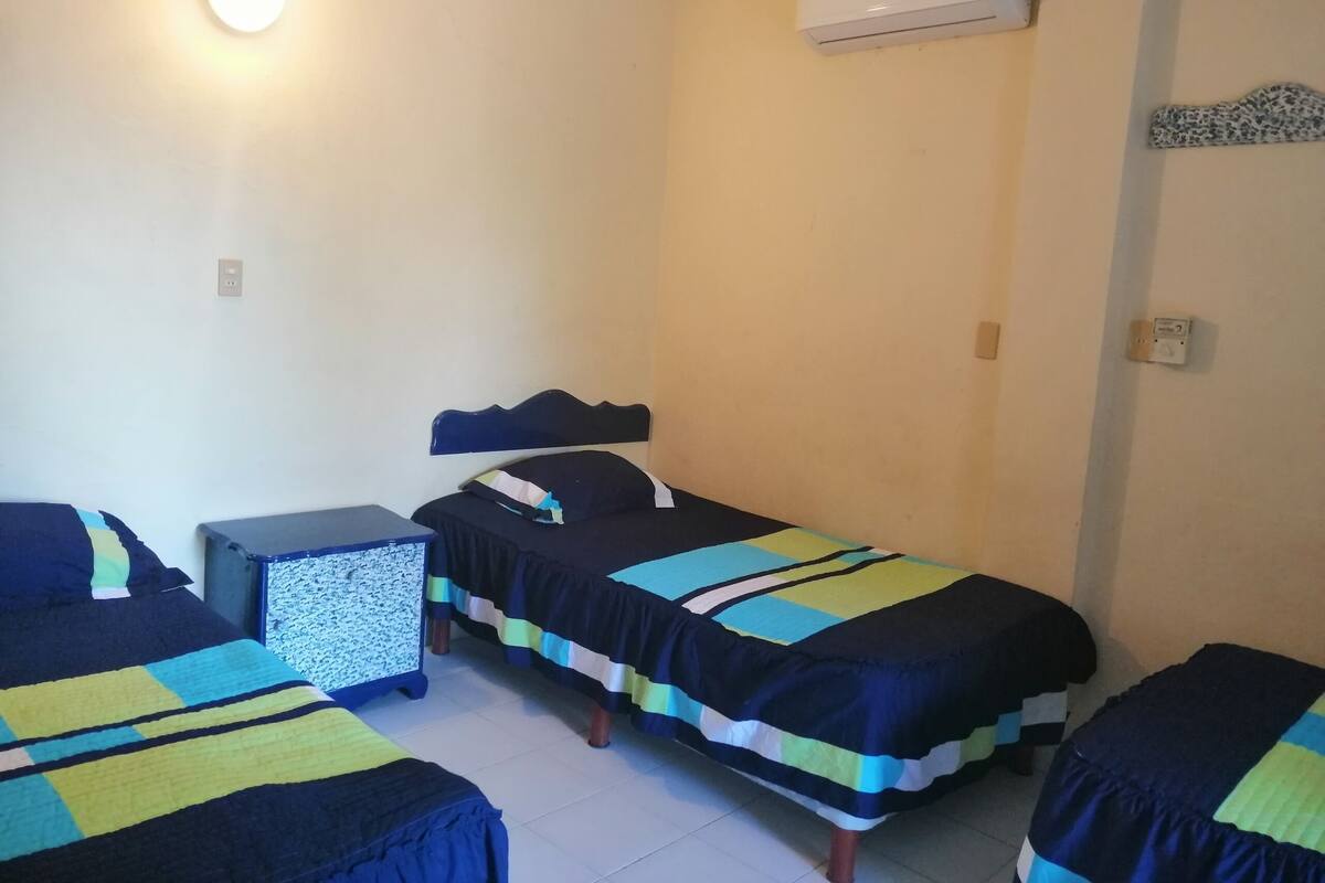 Chambre Triple | Wi-Fi gratuit