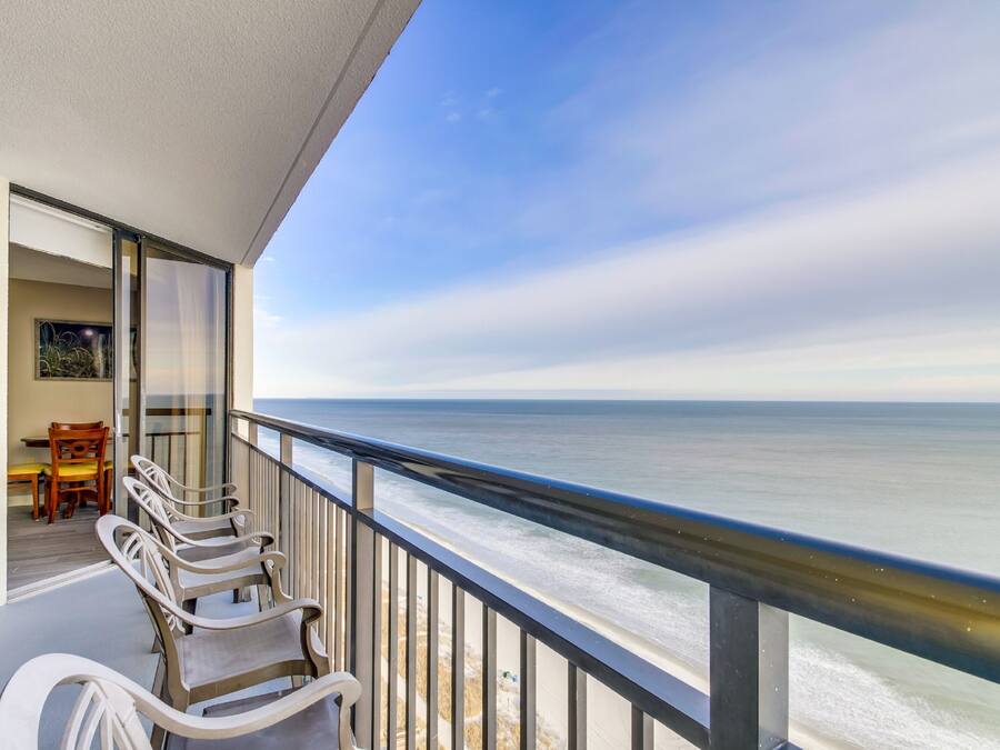 Condo premium, 1 quarto, sacada, vista para a praia | Vista da sacada