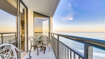 Classic Condo, 1 Bedroom, Balcony, Beach View | Balcony