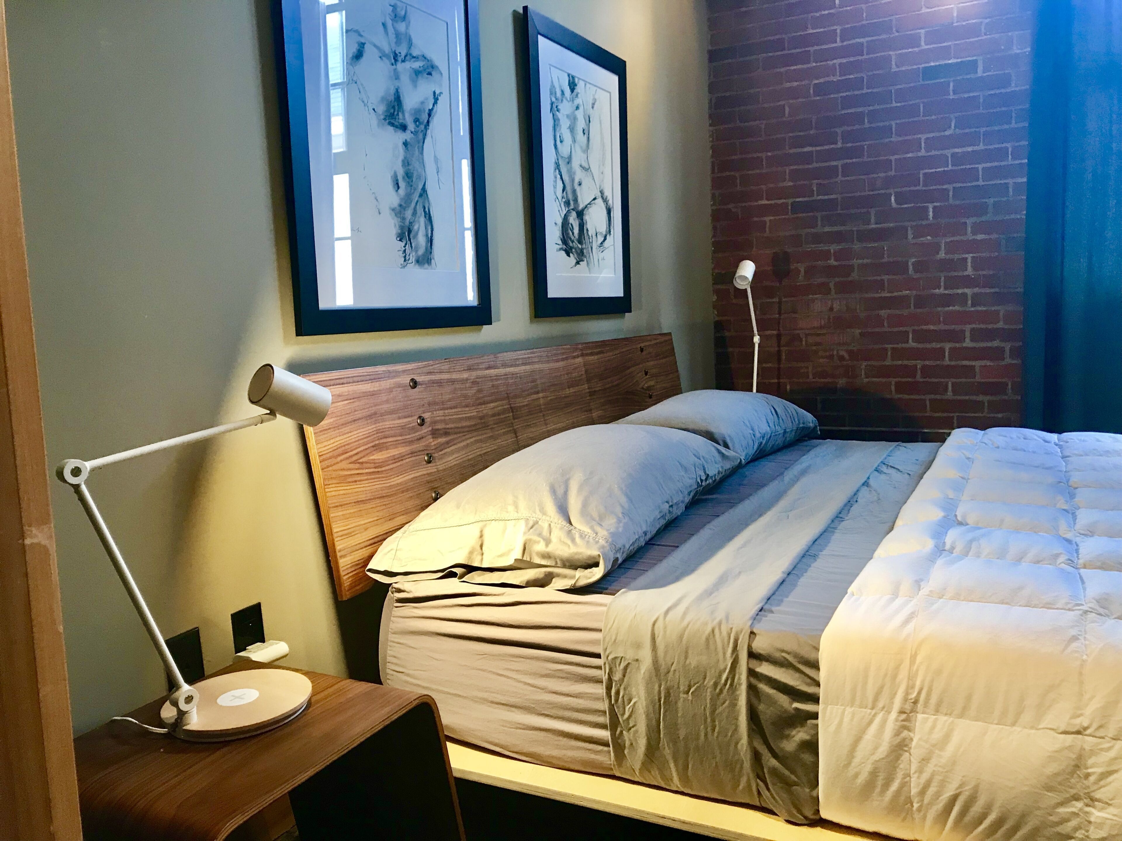 Egyptian cotton sheets, premium bedding, memory foam beds