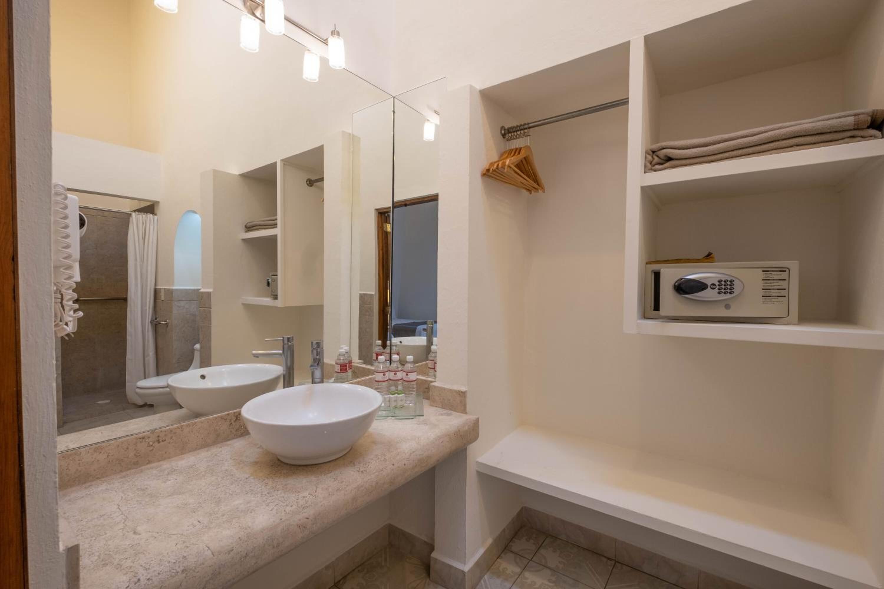 shower, free toiletries, hair dryer, towels