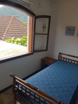 8 bedrooms, iron/ironing board, free WiFi, wheelchair access - Comfortable and cozy house 150m from Barequeçaba beach (Barequeçaba)