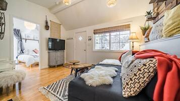 1 bedroom, desk, iron/ironing board, travel cot