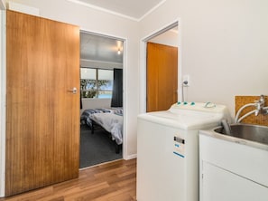 2 chambres, fer et planche Ă repasser, Wi-Fi, draps fournis