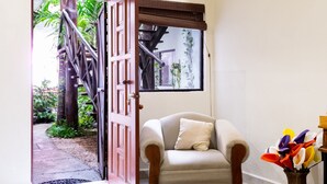 Interior entrance - Playa Centro 101 (Playa del Carmen)