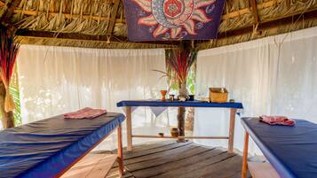 Tina de hidromasaje interior