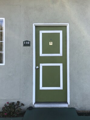 Property grounds - Encore Motel Near Marina Del Rey, Culver City & Venice (Marina del Rey)