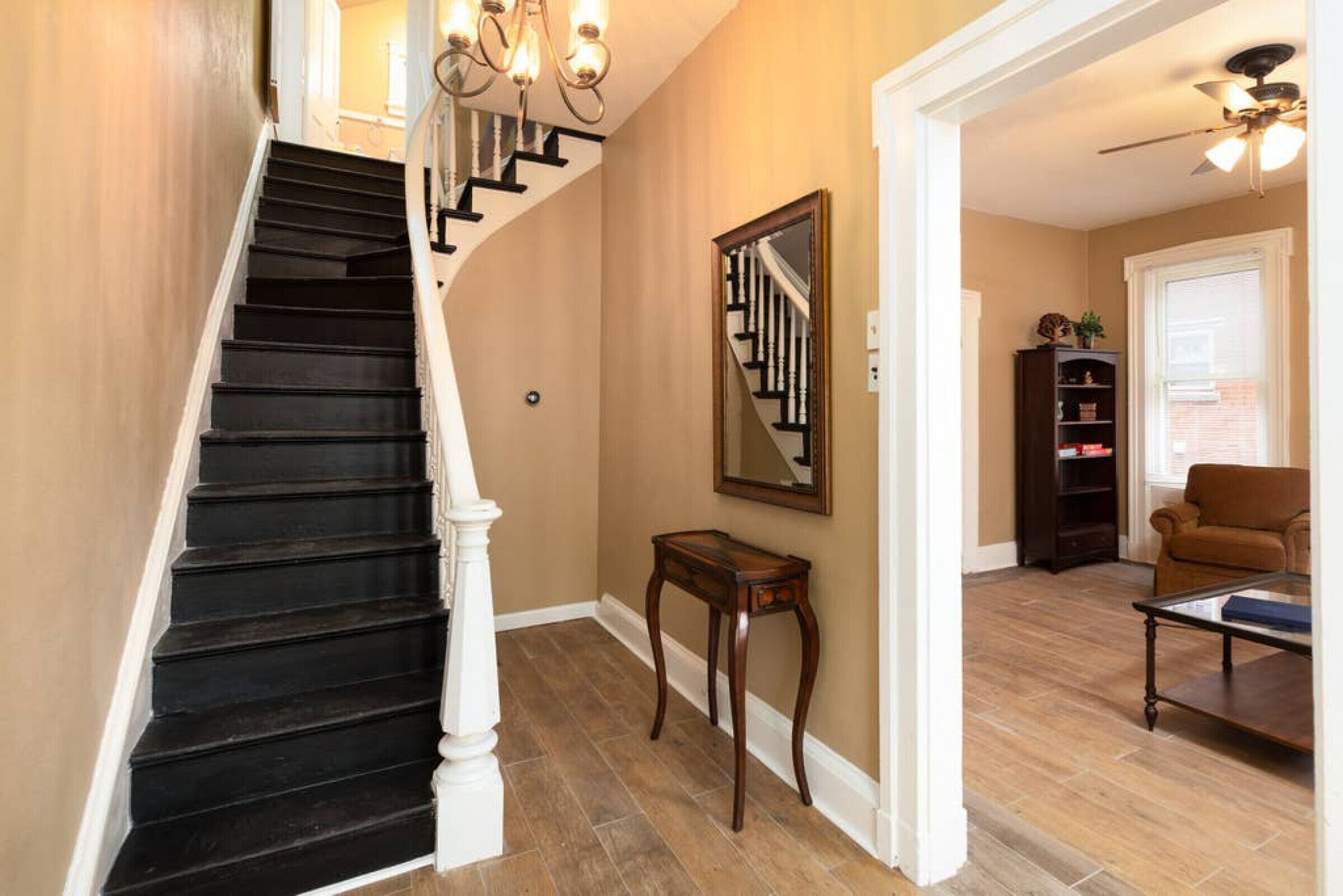 THE MADISON HOUSE #2 - HISTORIC AREA in ST CHARLES