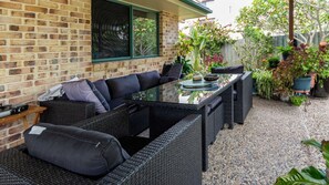 Terrace/patio - Delightful Duplex on Rose Ct, Bongaree (BONGAREE)