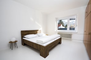 2 chambres, fer et planche Ă repasser, Wi-Fi, draps fournis