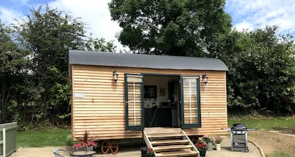 Beds of Silk Luxury Glamping