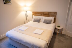 House, Private Bathroom | 4 bedrooms - Sapphire Suite Sasco Apartments (Blackpool)